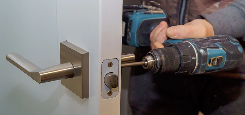Broken Door Handle Lock Repair in Lake Arrowhead, California