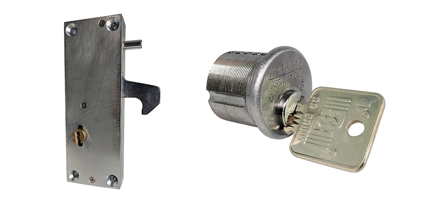 RR Fence Gates Brink Locks Repair in Lake Arrowhead, California